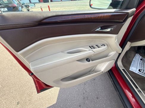 Used 2010 Cadillac SRX Premium AWD/4WD image 21