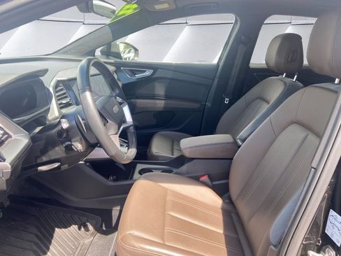 Used 2022 Audi Q4 e-tron Premium Plus AWD/4WD image 7
