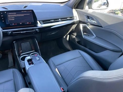 Used 2023 BMW X1 xDrive28i w/ Convenience Package AWD/4WD image 10