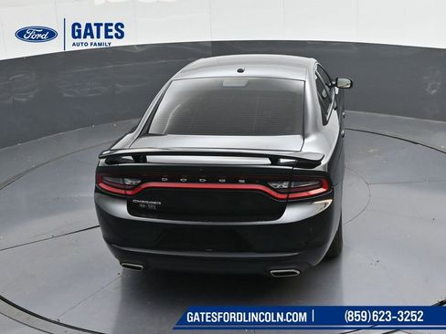 Used 2019 Dodge Charger SXT image 38