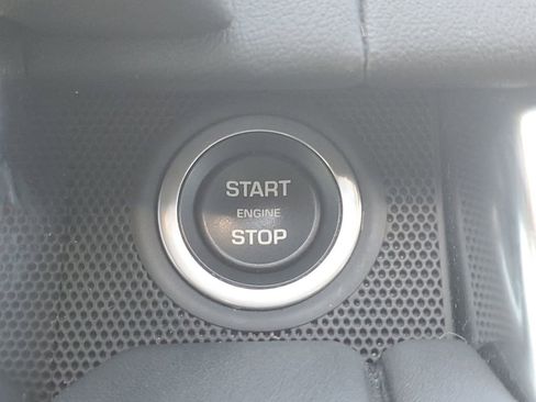 Used 2019 Land Rover Range Rover Sport HST image 33