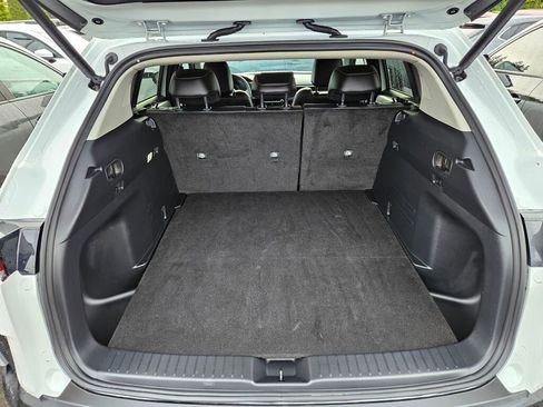 Certified 2025 MAZDA CX-50 AWD 2.5 S w/ Premium Package image 11