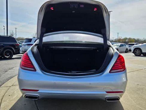 Used 2016 Mercedes-Benz S 550 Sedan image 7