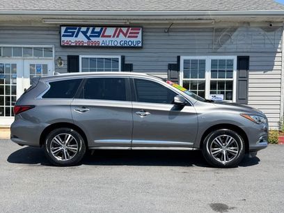 Used 2019 INFINITI QX60 Luxe w/ Essential Package