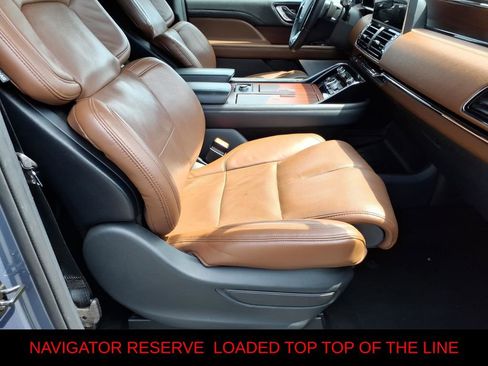 Used 2023 Lincoln Navigator Reserve AWD/4WD image 8