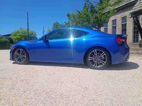 Used 2015 Subaru BRZ Limited RWD image 7