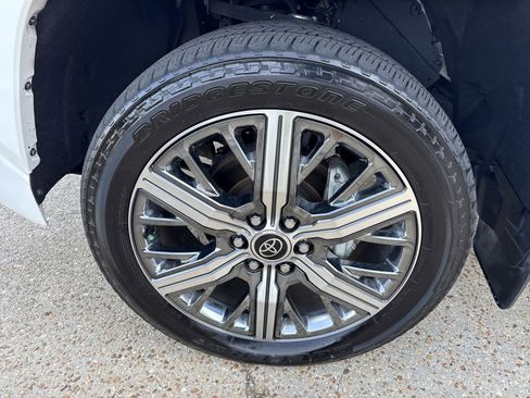 Used 2023 Toyota Tundra Capstone image 10