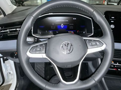 New 2026 Volkswagen Jetta SE image 14