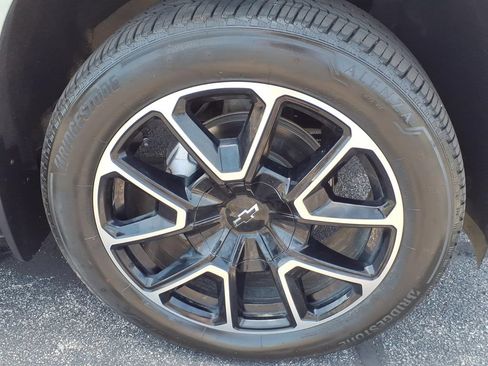 Used 2025 Chevrolet Tahoe RST w/ Sun And Tow Package AWD/4WD image 29