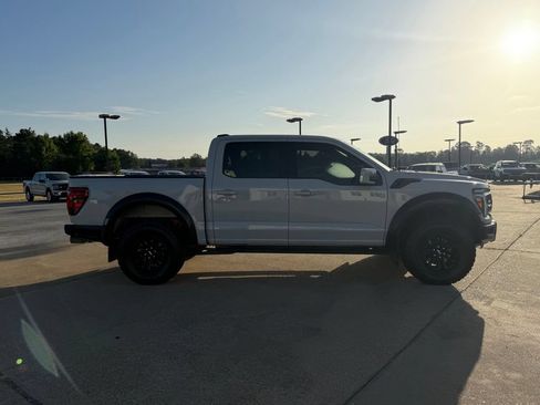 Used 2024 Ford F150 Raptor AWD/4WD image 7