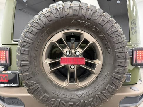 Used 2016 Jeep Wrangler Sahara AWD/4WD image 65