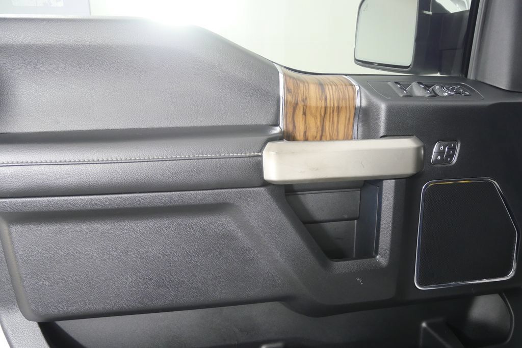 Used 2020 Ford F150 Lariat AWD/4WD image 11