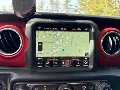 Used 2022 Jeep Wrangler Unlimited Rubicon w/ Xtreme Recon 35" Tire Package image 20