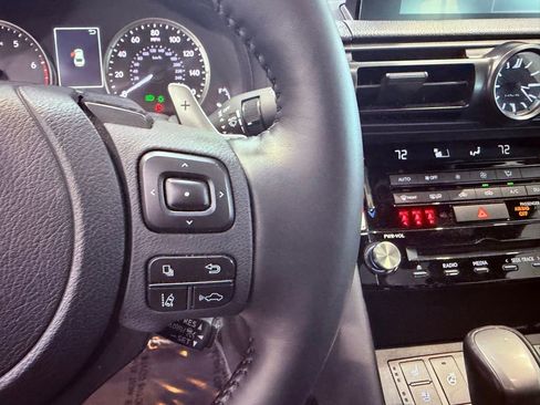 Used 2023 Lexus IS 300 w/ Comfort Package image 21