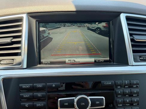 Used 2015 Mercedes-Benz ML 350 4MATIC image 22