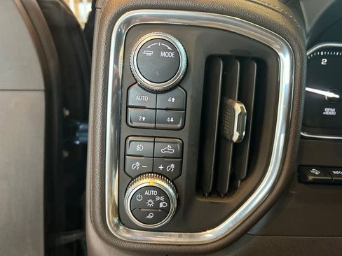 Used 2020 GMC Sierra 2500 Denali w/ Denali Ultimate Package AWD/4WD image 26