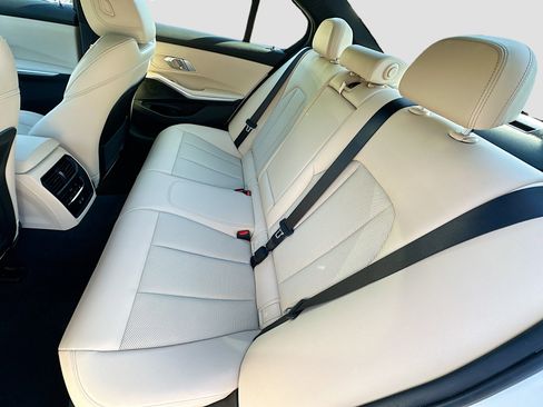 Used 2023 BMW 330i Sedan image 26