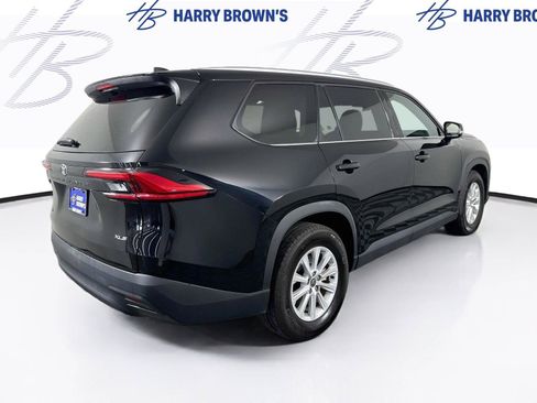 Used 2024 Toyota Grand Highlander AWD image 31