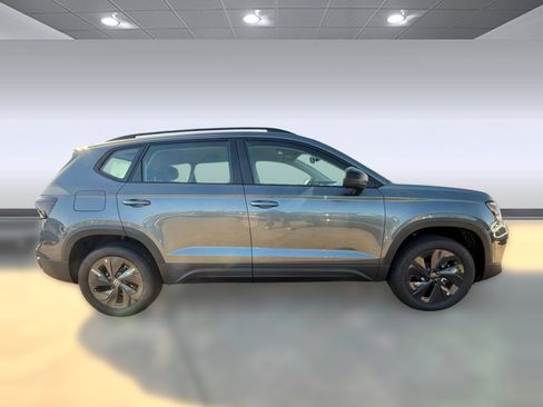 New 2026 Volkswagen Taos S image 7