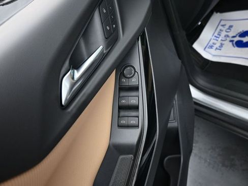 New 2026 Chevrolet Equinox ACTIV w/ Convenience Package III image 12