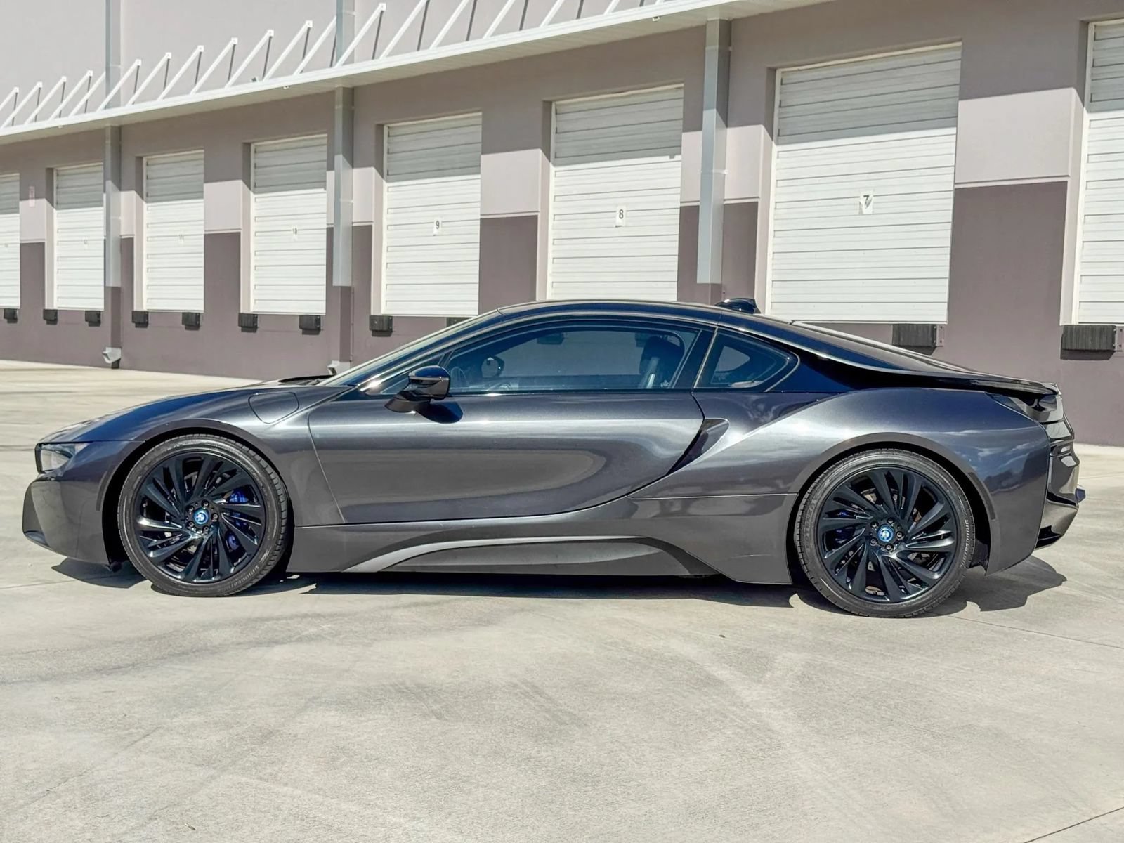 Used 2015 BMW i8 AWD/4WD image 6