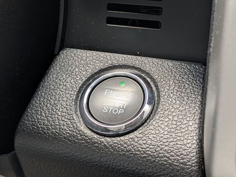 Certified 2018 Ford F150 Lariat w/ Equipment Group 502A Luxury image 22