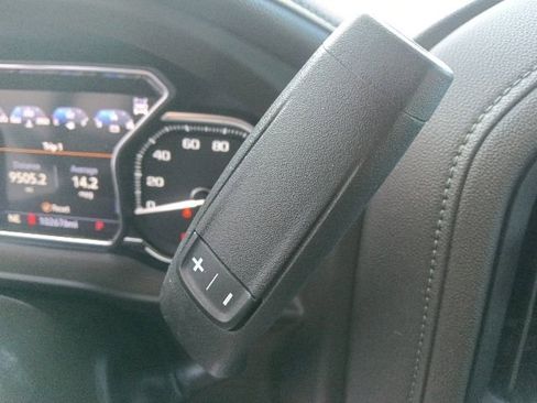 Used 2023 GMC Sierra 2500 Denali AWD/4WD image 25