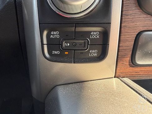 Used 2018 RAM 1500 Laramie w/ Convenience Group image 24