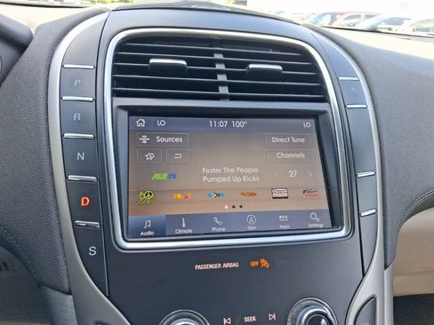 Used 2020 Lincoln Nautilus FWD w/ Equipment Group 101A image 25