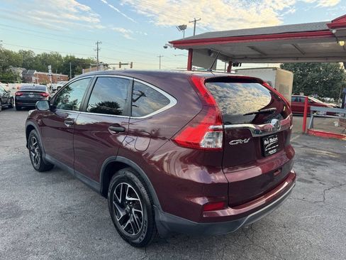 Used 2016 Honda CR-V SE image 6