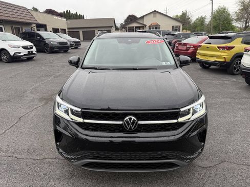 Used 2024 Volkswagen Taos SE AWD/4WD image 8