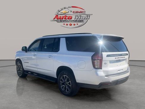 Used 2021 Chevrolet Suburban Z71 w/ Luxury Package image 3