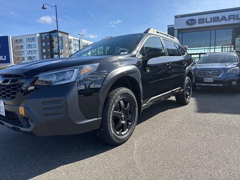 Used 2023 Subaru Outback Wilderness image 3