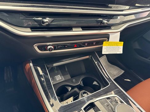 New 2026 BMW X5 xDrive50e w/ M Sport Package AWD/4WD image 19