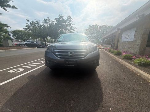 Used 2014 Honda CR-V EX image 2