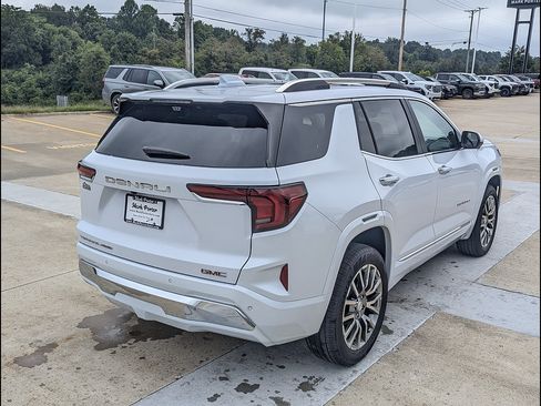 New 2027 GMC Terrain Denali w/ LPO, Floor Liner Package AWD/4WD image 7