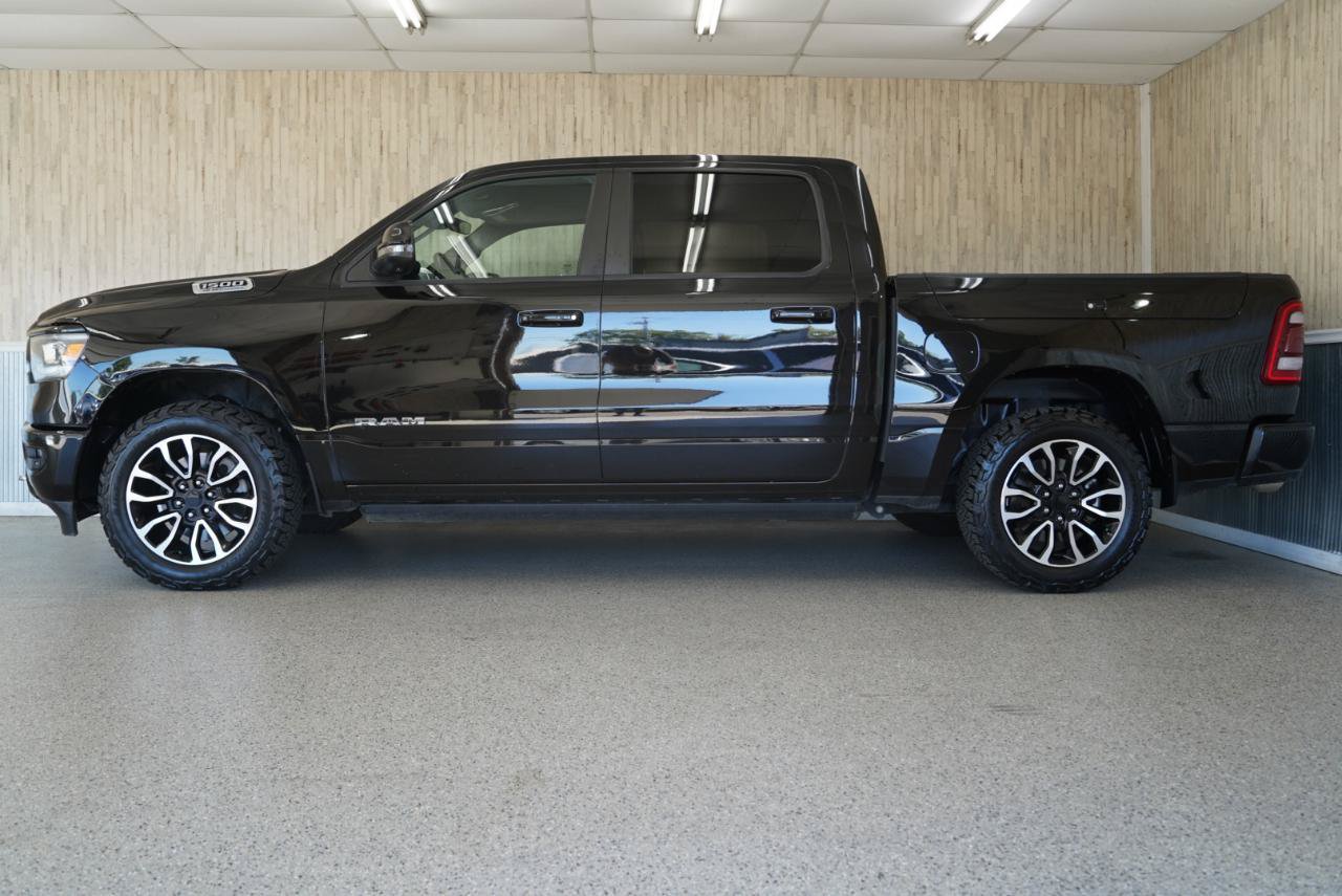 Used 2024 RAM 1500 Laramie AWD/4WD image 5