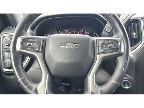 Used 2021 Chevrolet Silverado 2500 LT w/ Midnight Edition AWD/4WD image 15