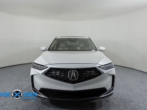Used 2025 Acura MDX w/ Technology Package image 2