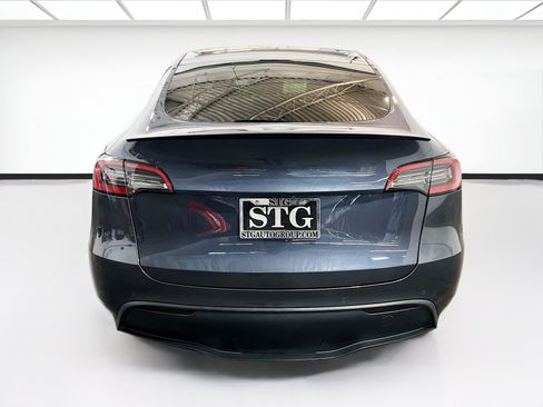 Used 2022 Tesla Model Y Performance AWD/4WD image 5