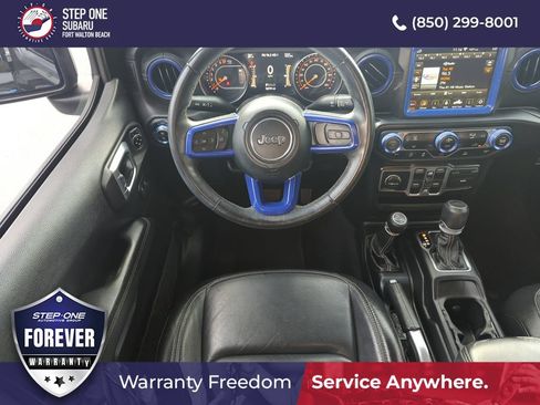 Used 2020 Jeep Gladiator Overland AWD/4WD image 14