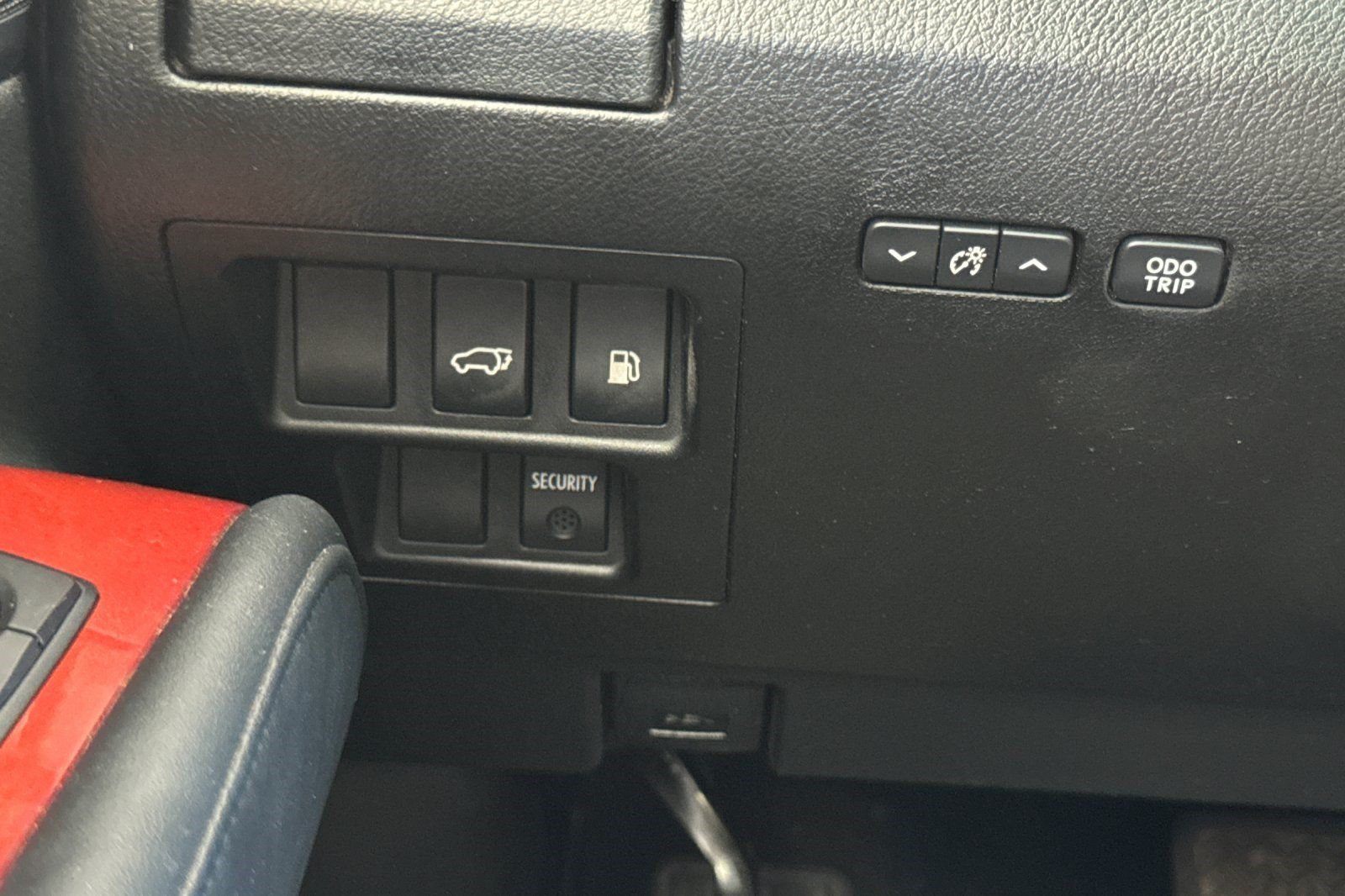 Used 2011 Lexus RX 350 AWD w/ Premium Pkg image 37