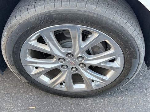 Used 2020 Cadillac XT5 Premium Luxury image 4