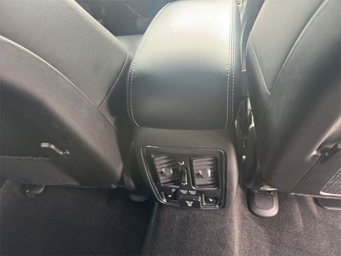 Used 2021 Jeep Grand Cherokee Limited w/ Quick Order Package 2GK 80th image 21