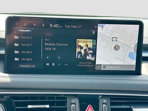 Used 2023 Genesis G70 2.0T image 15