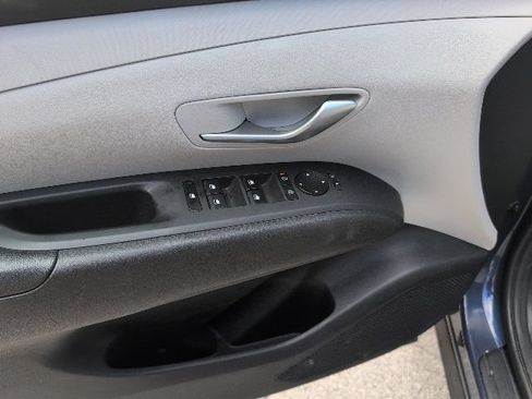 Used 2025 Hyundai Tucson SEL AWD/4WD image 21