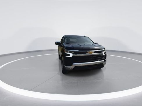 Used 2023 Chevrolet Silverado 1500 LT image 2