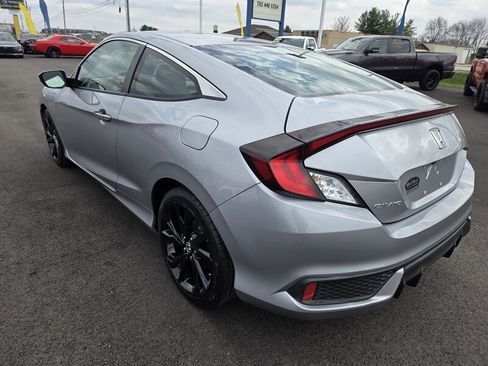 Used 2019 Honda Civic Sport image 5