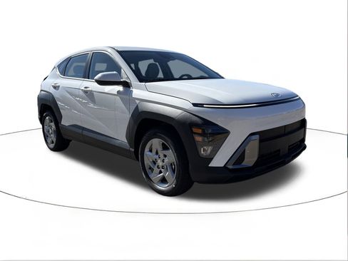 New 2026 Hyundai Kona SE FWD image 1
