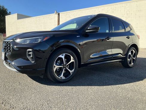 Used 2024 Ford Escape ST-Line Elite w/ Premium Technology Package image 73